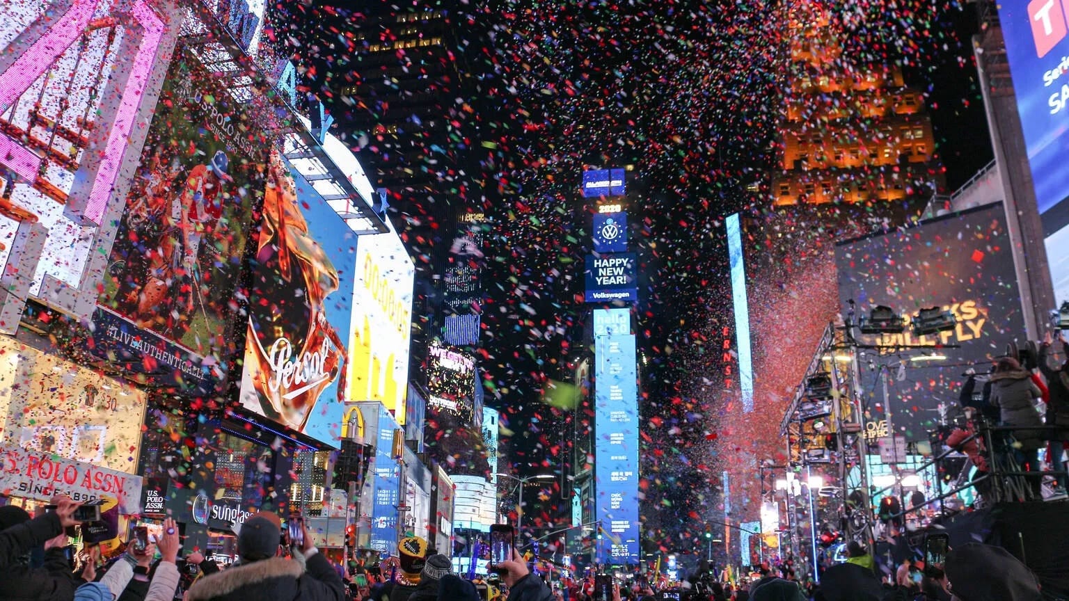 New York New Years Eve 2024 Live Nicky Anabella